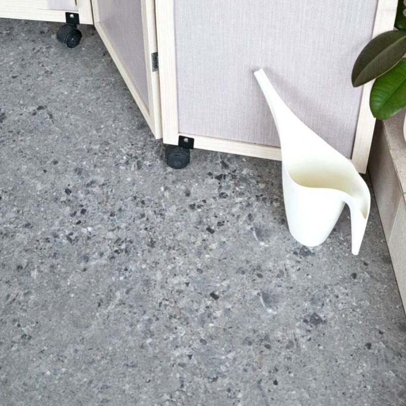 Плитка ПВХ клеевая LVT (кварц-виниловая) VINILAM Ceramo Stone Glue Терраццо 71613 43кл (2,5х480х950мм) 4,56м² 1/10